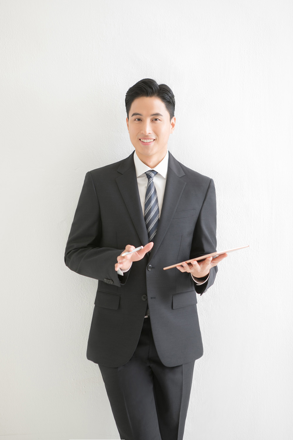 ACCOUNTANT