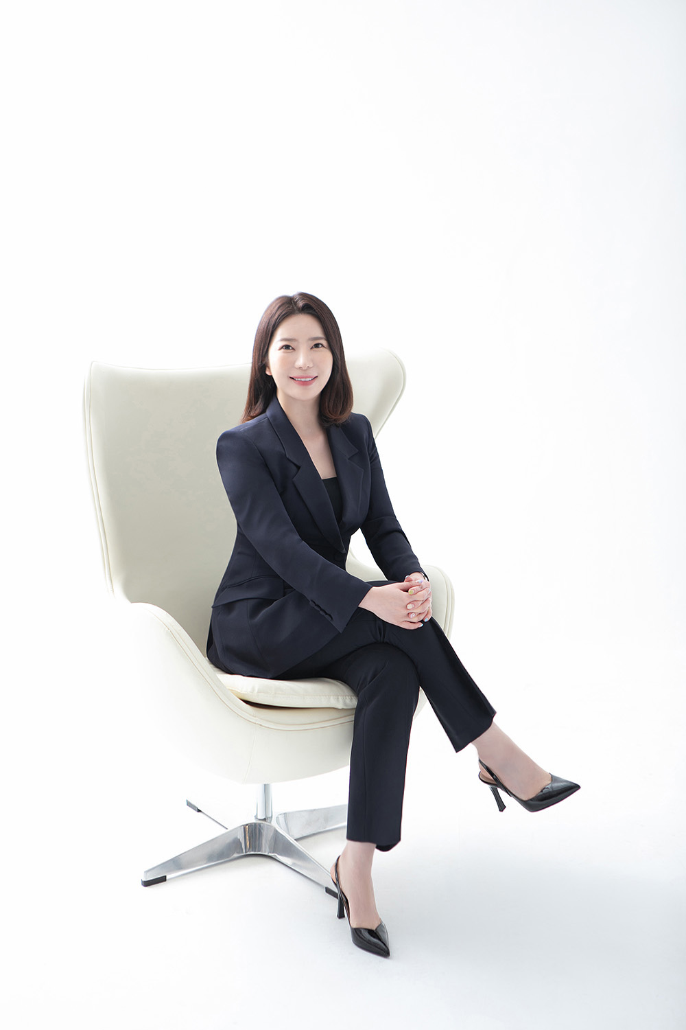 LECTURER